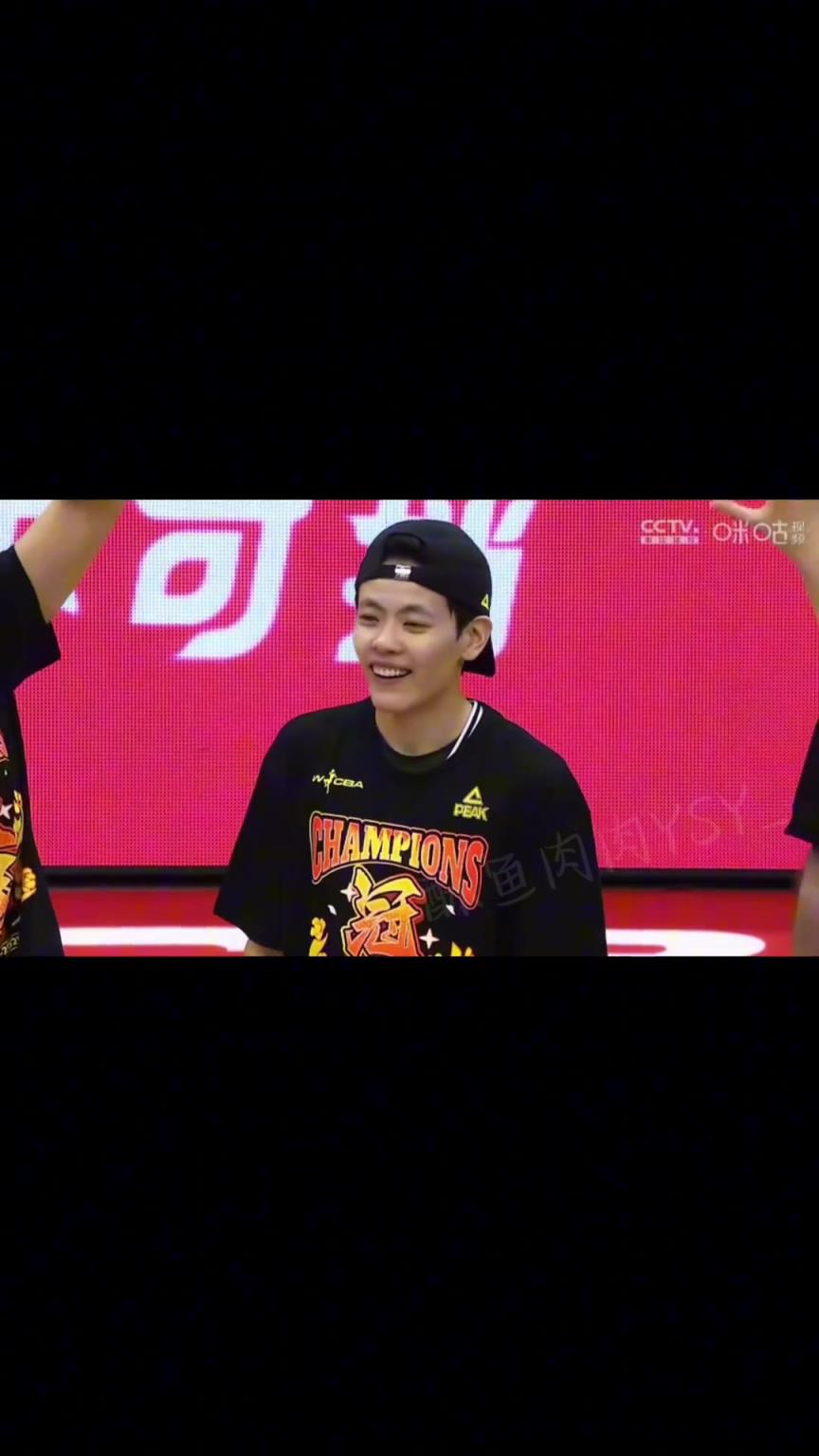 以小搏大以弱勝?gòu)?qiáng) ；從不被看好，到站到最高的領(lǐng)獎(jiǎng)臺(tái)...